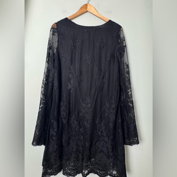 NWT Show Me Your Mumu Fannie Flow Dress in Black Size Medium - Picture 6 of 13